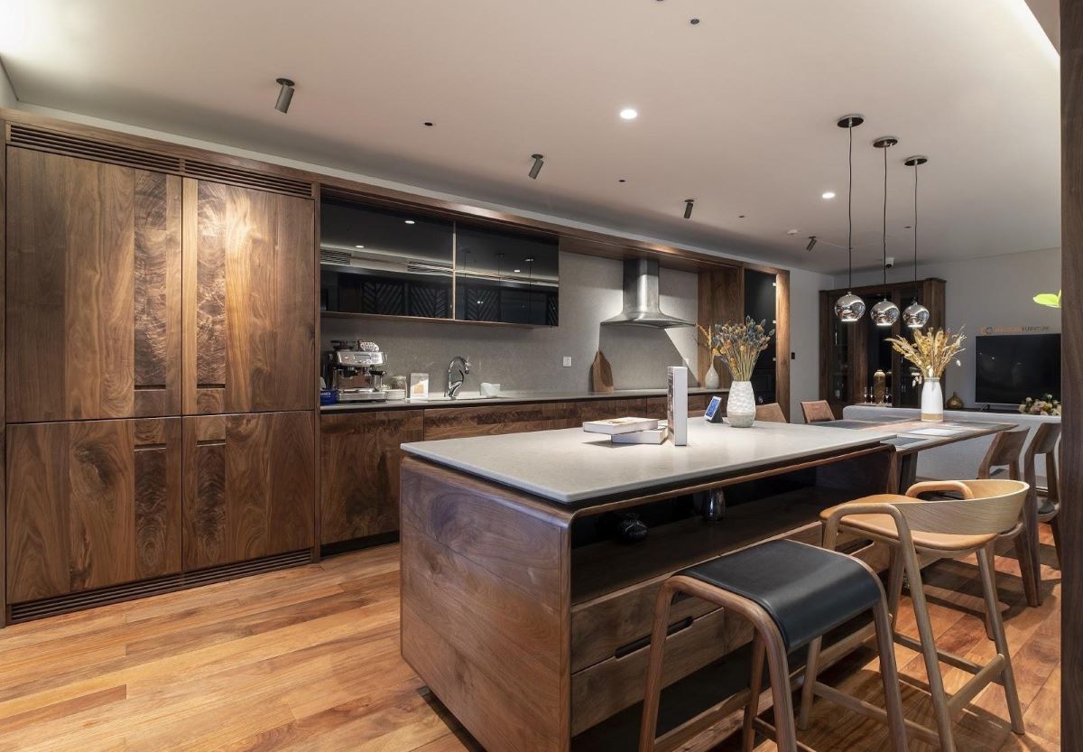 Thiết kế thi công nội thất Tiền Giang có phòng bếp tone màu nâu gỗ thời thượng